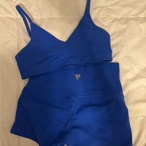 Aritzia golden jazz blue set